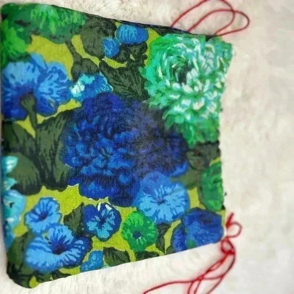 VINTAGE EMBROIDERED POUCHES UKRANIAN  DESIGN - Picture 5 of 6